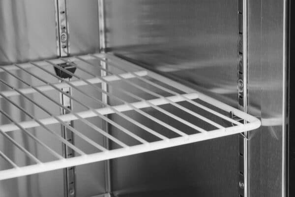 Arbetsbänk/kylbänk med tre dörrar "Kitchen Line", 390l, 230V / 270W, 1800 x 600 x (h) 850mm - Bild 5