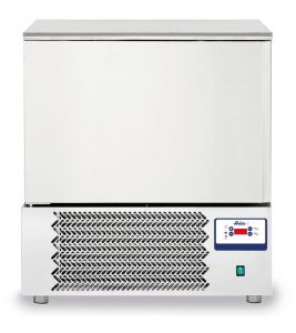 Blast Chiller 5 X GN 1/1, 230V / 1420W, 750 x 740 x (h) 880mm.