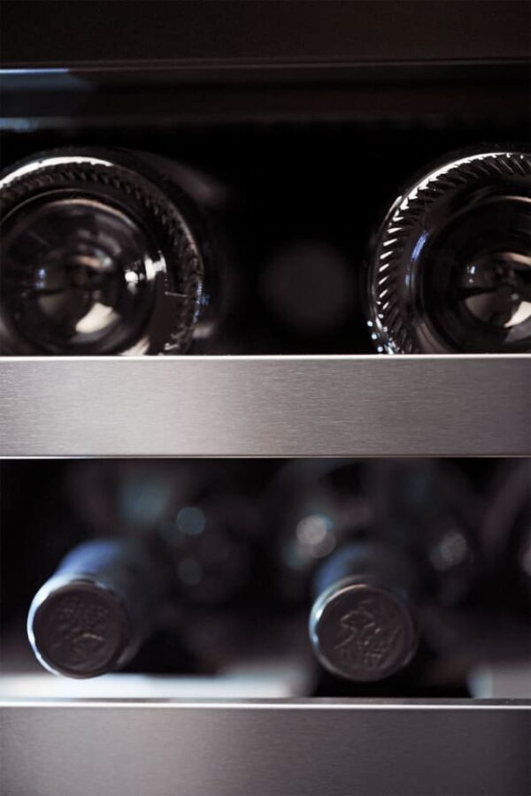 mQuvée Integrerbar vinkyl - WineKeeper 25D - Push-Pull Helglasad Svart - 26 flaskor - Bild 5