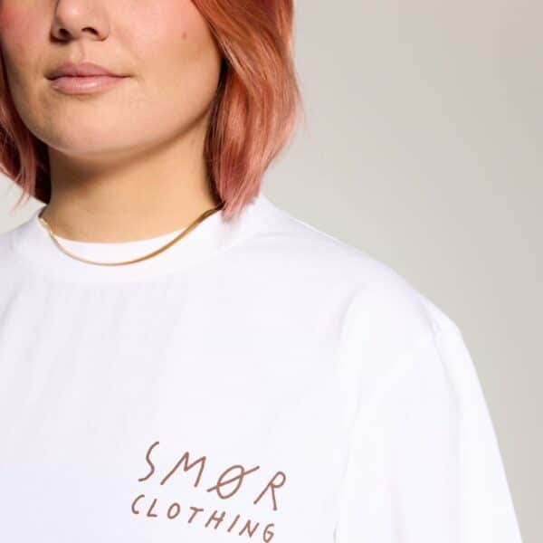 SMØR, T-shirt "White Hallberg" - Bild 4