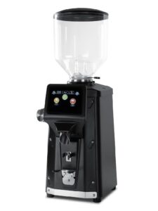 Quamar A01 kaffekvarn med touchdisplay och portafilterigenkänning